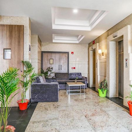 Collection O Limewood Stay Гургаон Экстерьер фото