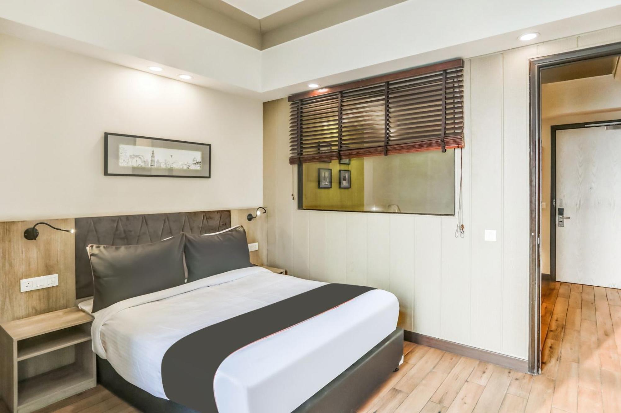Collection O Limewood Stay Гургаон Экстерьер фото