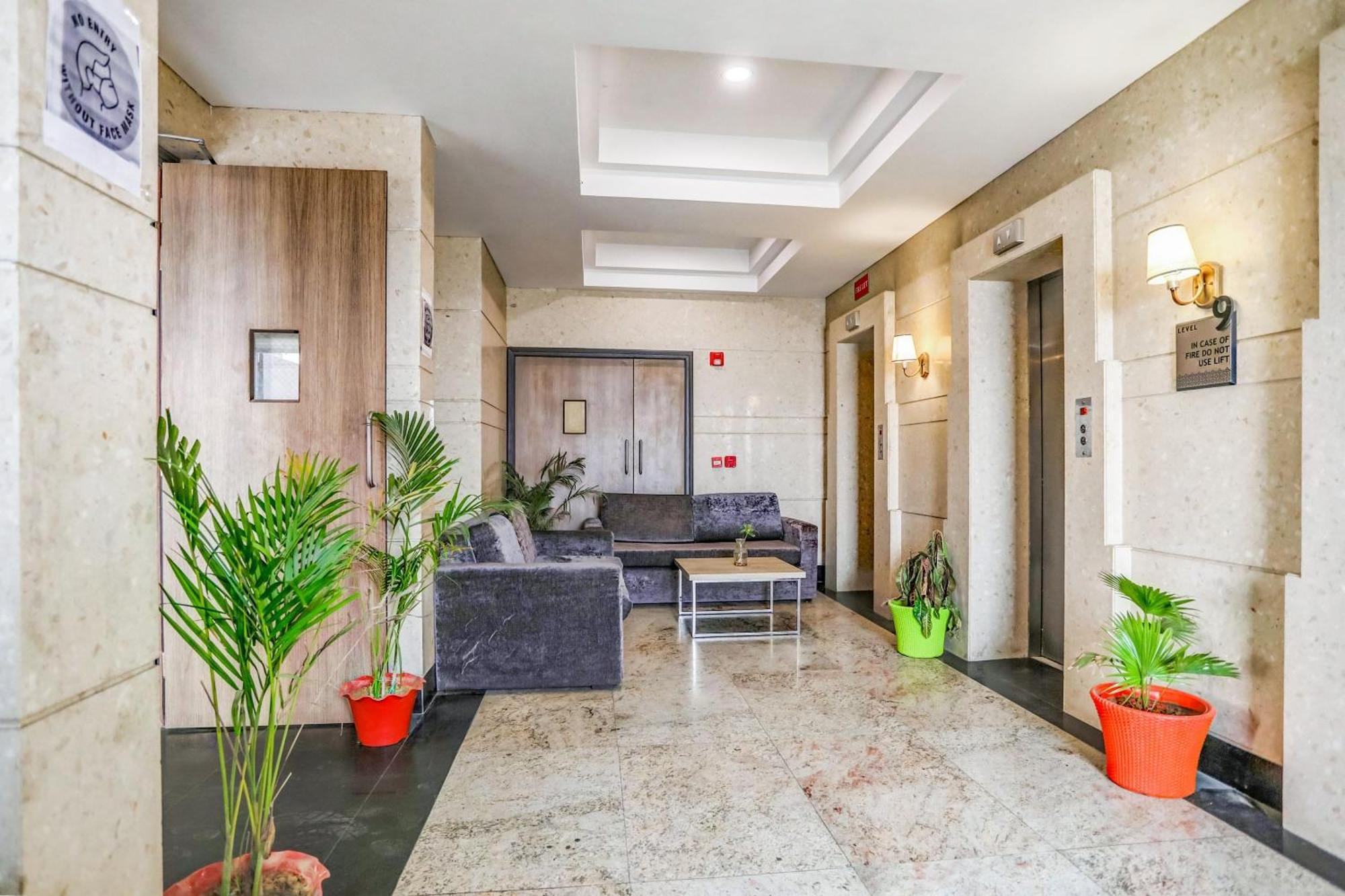 Collection O Limewood Stay Гургаон Экстерьер фото