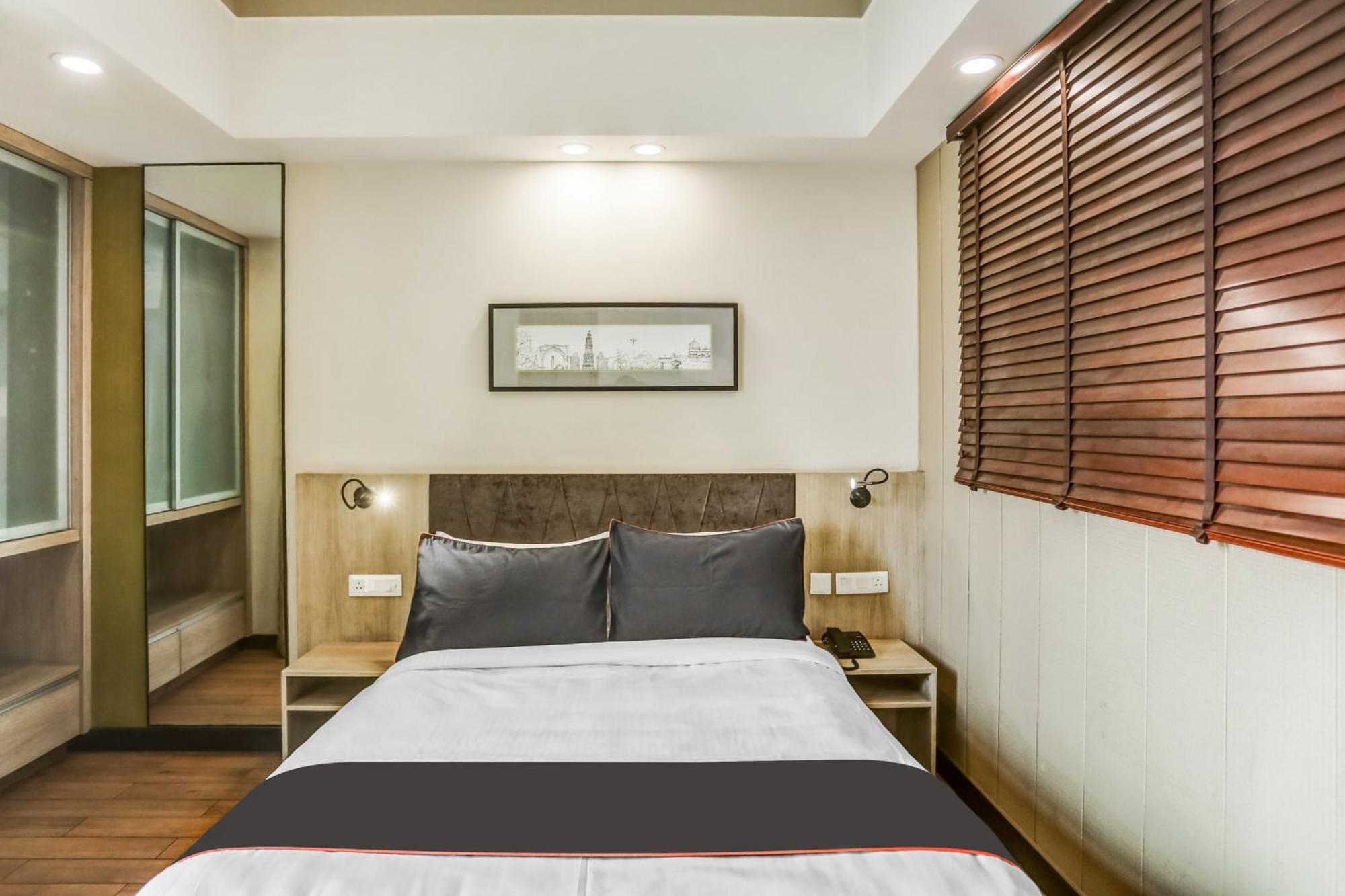 Collection O Limewood Stay Гургаон Экстерьер фото