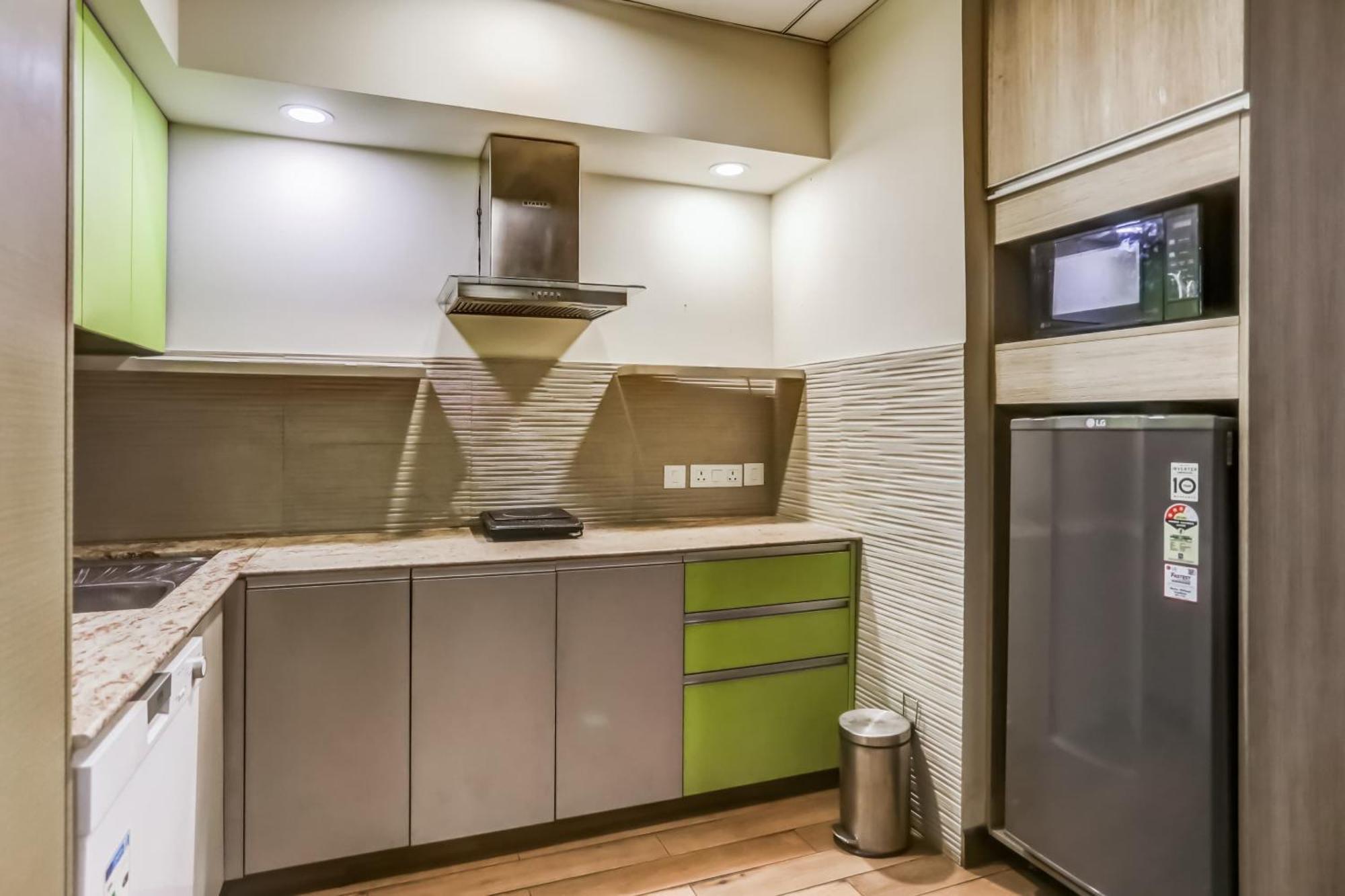 Collection O Limewood Stay Гургаон Экстерьер фото